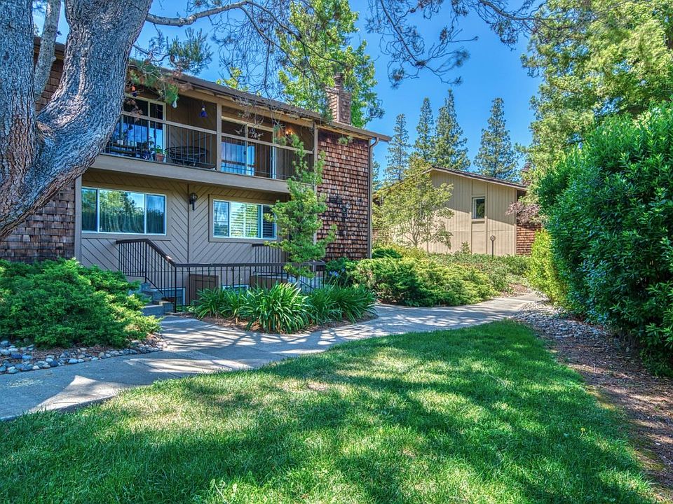 1st image of 6088 Calle De Amor