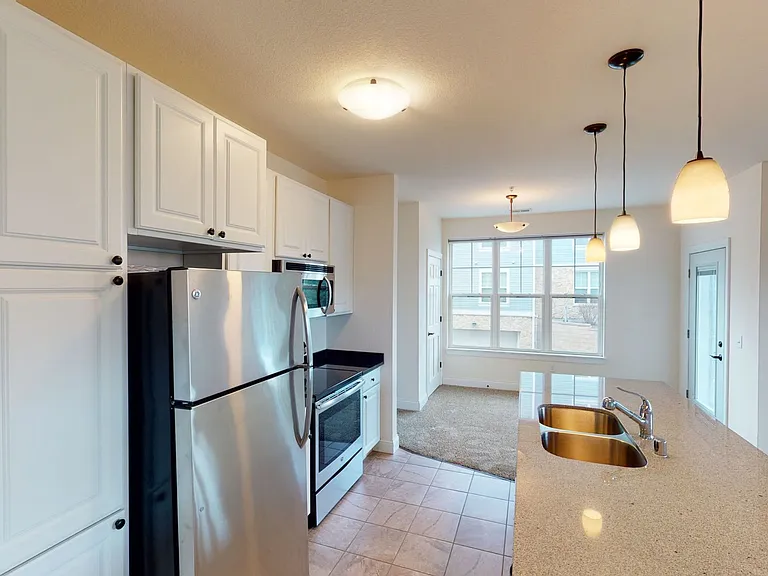 Delafield Woods Apartments — Photo 70