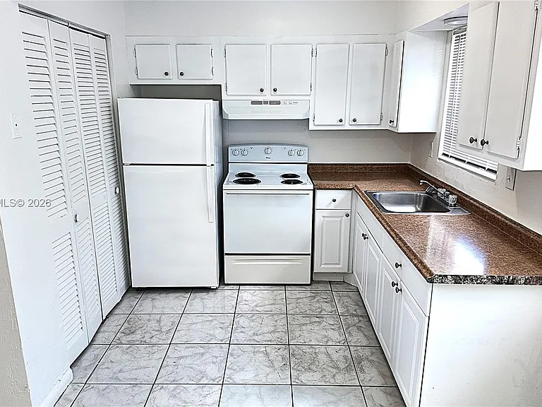 31 SE 2nd Ave #203 — Photo 5
