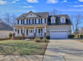 8510 Castle Cliff Dr, Matthews, NC 28105