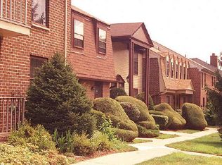 323 Gills Ln #6-E, Woodbridge, NJ 08830