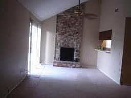 5th image of 4743 Glenvillage St