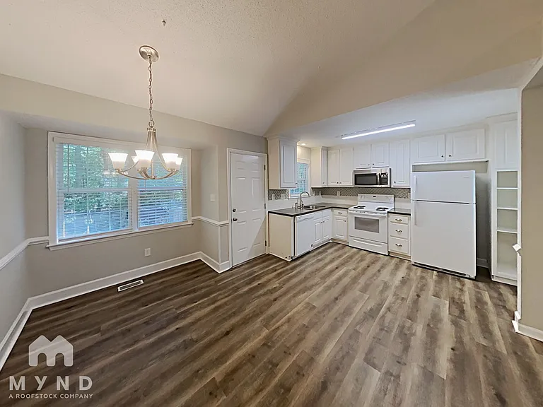 222 Mary Sandra Pl — Photo 3