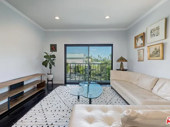 1045 N Kings Rd APT 310, West Hollywood, CA 90069