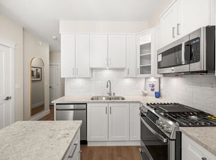 11063 Ravine Rd #302, Surrey, BC V3T3X4