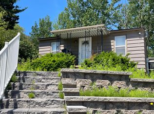 705 Grove St, Marquette, MI 49855