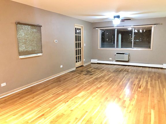 4th image of 734 Dempster St #G6