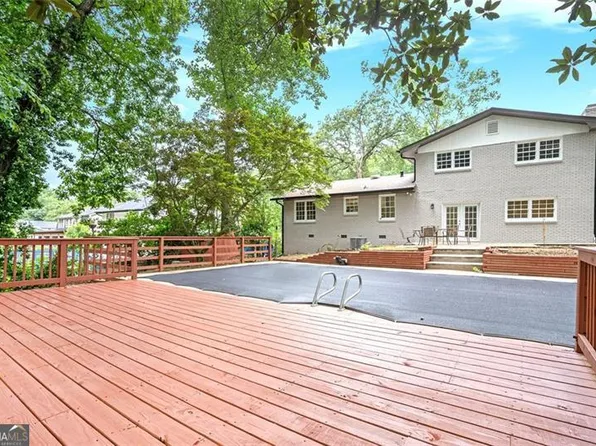 4262 Hambrick Way, Stone Mountain, GA 30083