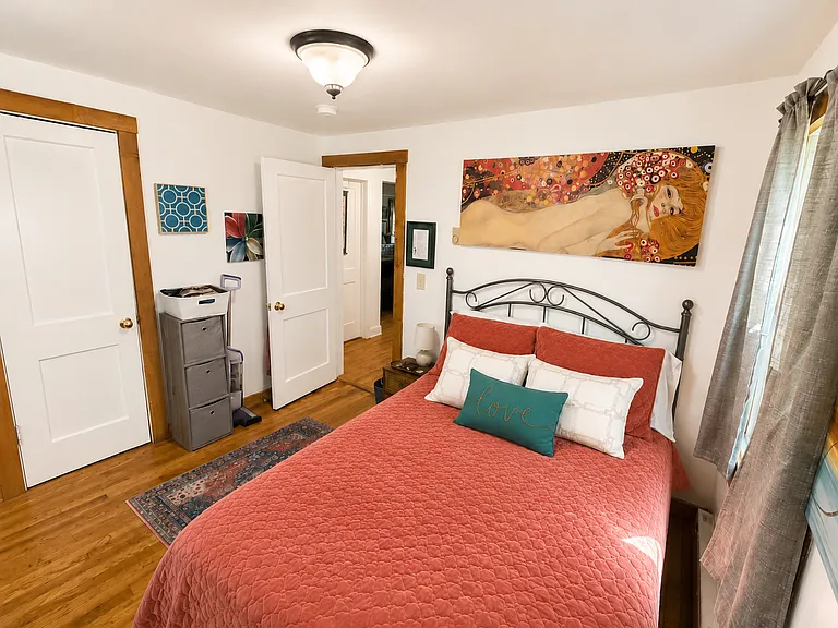 773 Middle Tpke — Photo 9