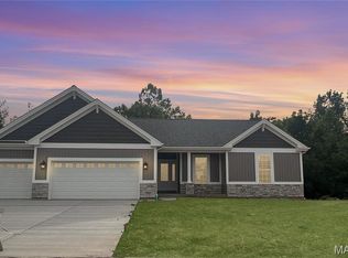 2380 Fiddlers Close #90, Washington, MO 63090