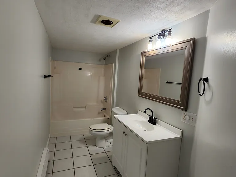 14-16 Hanover St #16B — Photo 12