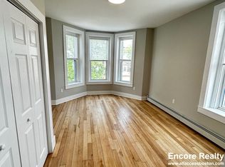 1284 Commonwealth Ave APT 2, Allston, MA 02134