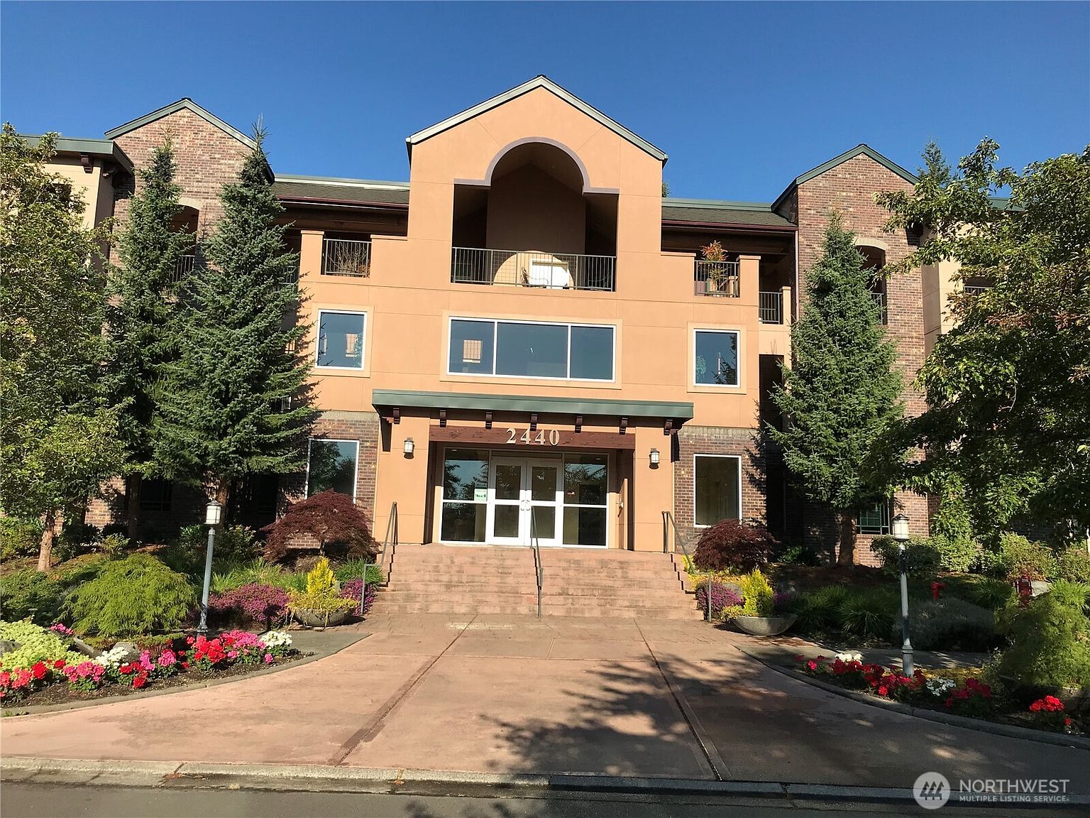 2440 S Steele Street #111