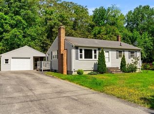 28 Ellington Rd, Tewksbury, MA 01876