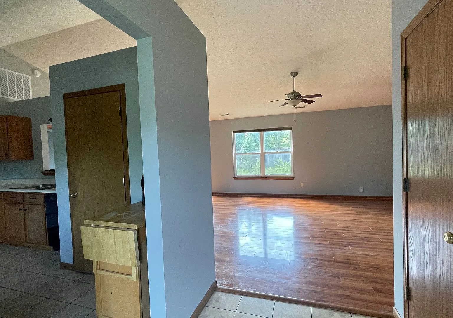 3 Bedroom Home Located in West Lafayette — Photo 3