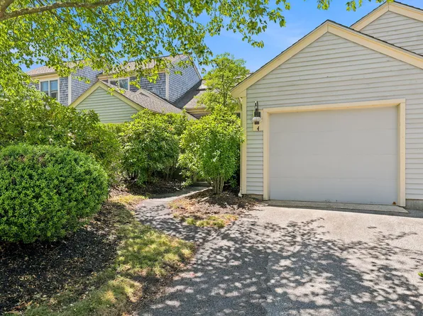 4 Wildflower Lane UNIT 4, Yarmouth Port, MA 02675
