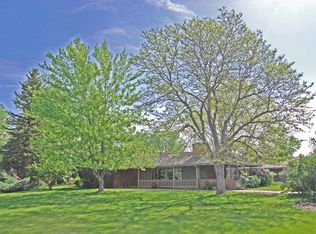 5390 Lakeshore Dr, Bow Mar, CO 80123