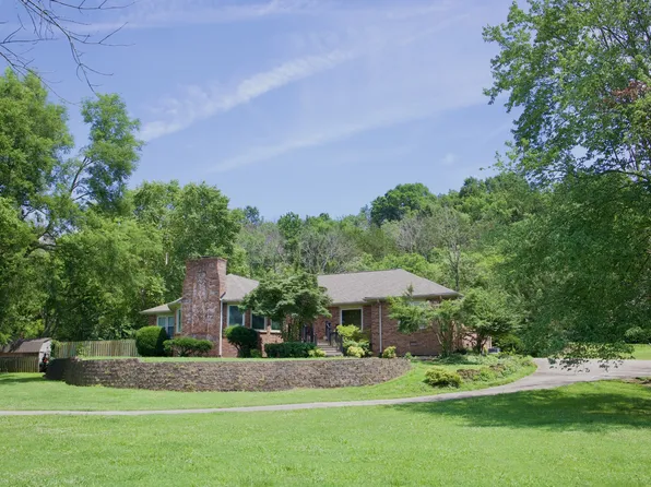 4451 Chandler Rd, Hermitage, TN 37076