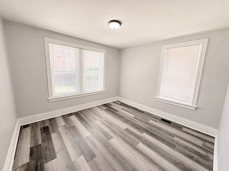 2837 Meramec St #1E — Photo 8
