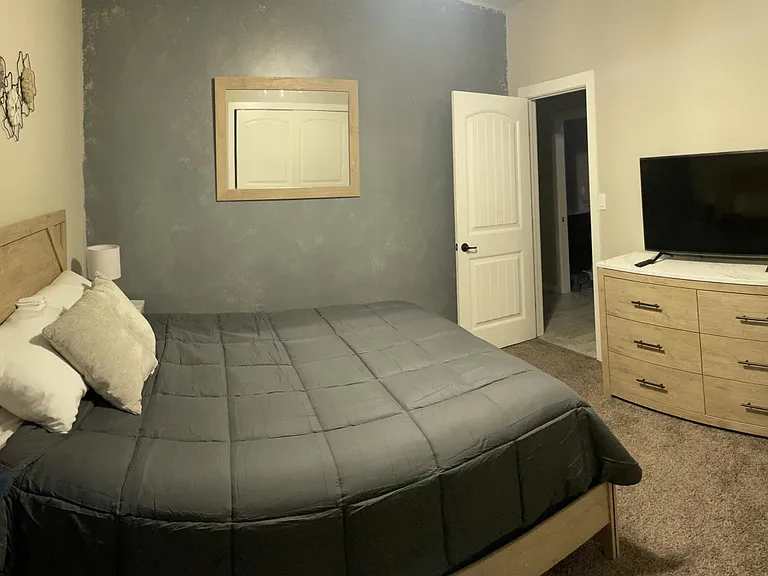 2543 Petaluma Ave — Photo 8