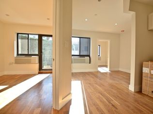 222 Vernon Ave #4B, Brooklyn, NY 11206