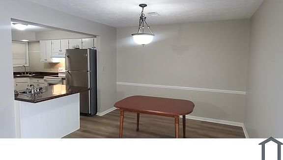 4th image of 743 Brentwood Pl SE #743