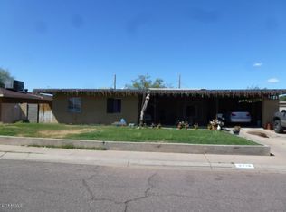 5716 W Heatherbrae Dr, Phoenix, AZ 85031