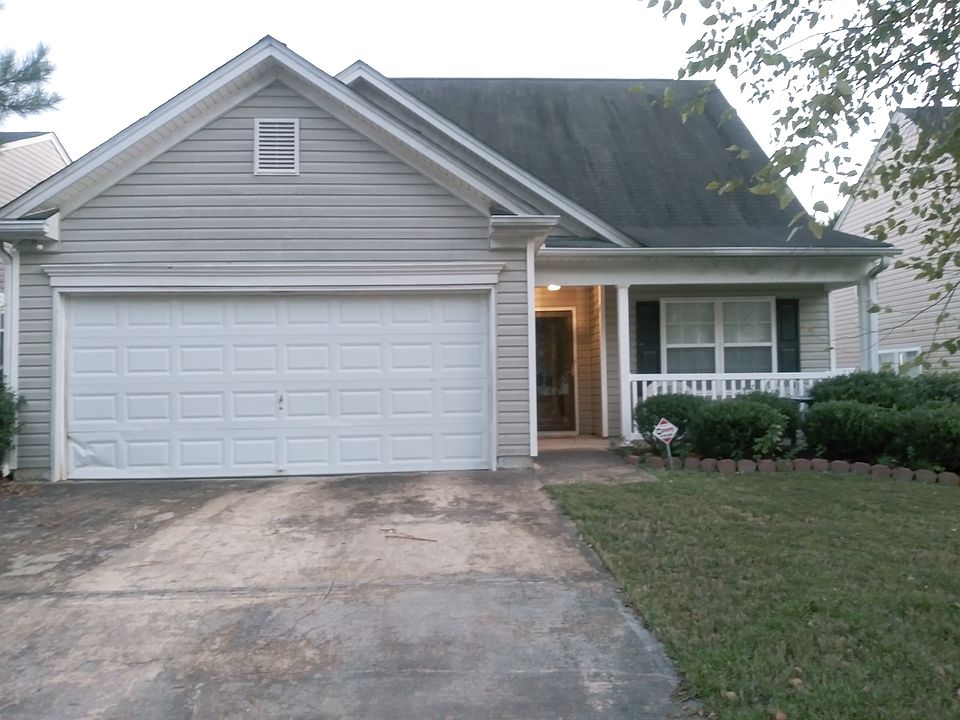 Lovely 3bed 2.5bath ranch 