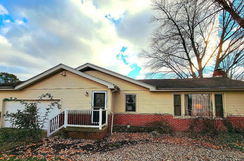 1st image of 3507 Debbie Dr