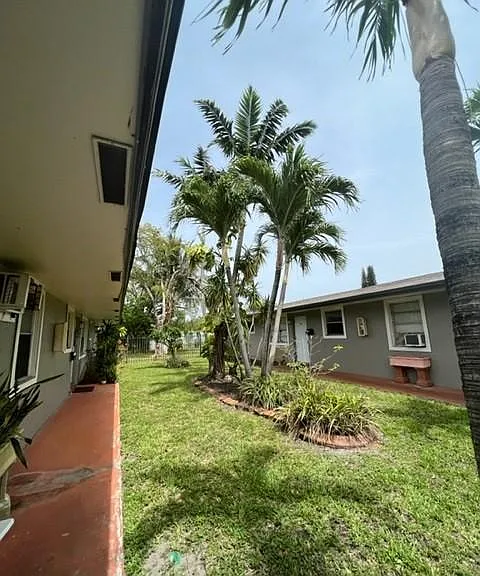 128 NW 2nd Ave #128A — Photo 32