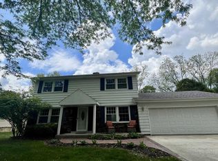 780 E Imperial Dr, Hartland, WI 53029