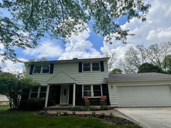 780 East Imperial DRIVE, Hartland, WI 53029