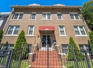 429 Kenyon St NW APT 103, Washington, DC 20010