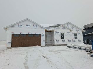 553 Massman Dr, Decorah, IA 52101