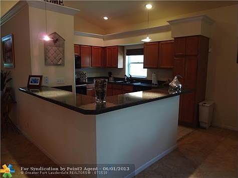 4th image of 8049 Saw Palmetto Ln