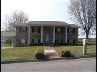 107 Young Dr, Sweetwater, TN 37874
