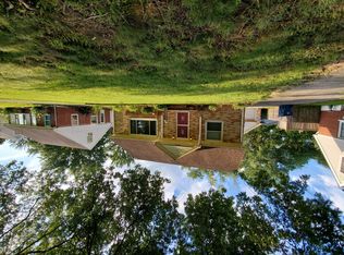 1010 Meadow Hill Rd, Louisville, KY 40219