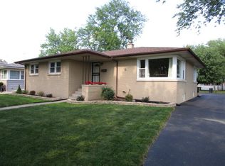 18327 Greenbay Ave, Lansing, IL