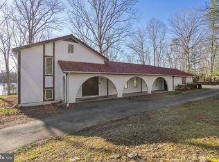 8909 Burwell Rd, Nokesville, VA 20181