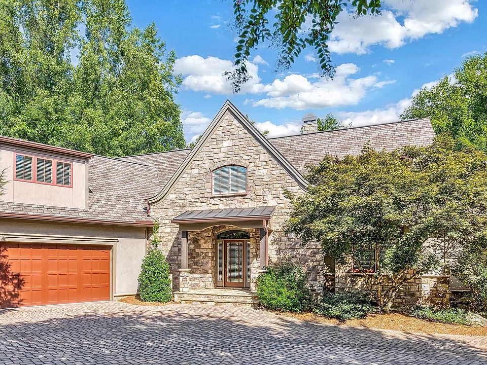 1st image of 33 Laurel Cove Ln