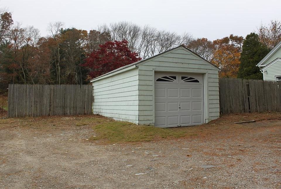 199 Plainfield Pike, Scituate, RI 02857 Zillow