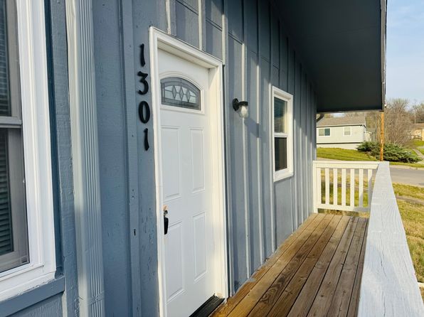 1301 Randall Rd #1