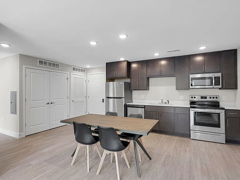 707 Springfield Ave — Photo 25