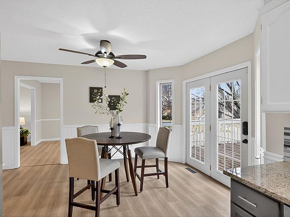 5th image of 4406 Newcastle Ln NW