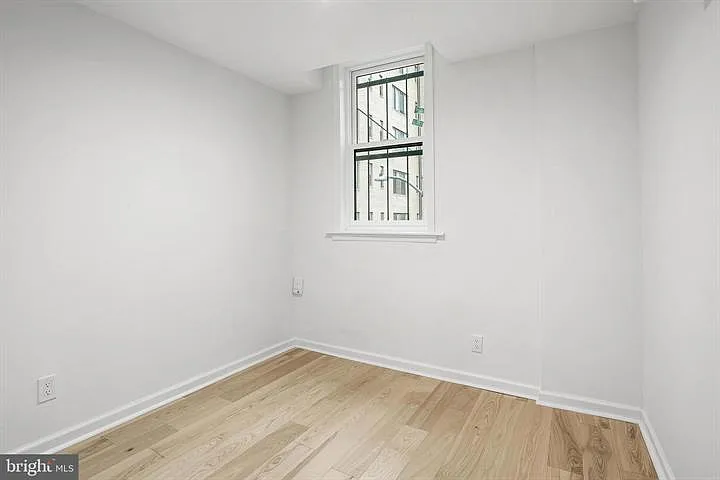 2014 Connecticut Ave NW #1 — Photo 10