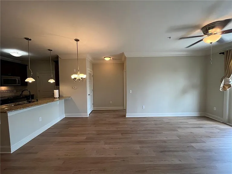 901 Abernathy Rd #2110 — Photo 17