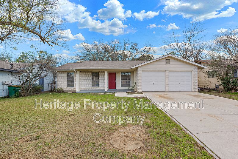 1st image of 205 Royal Dr