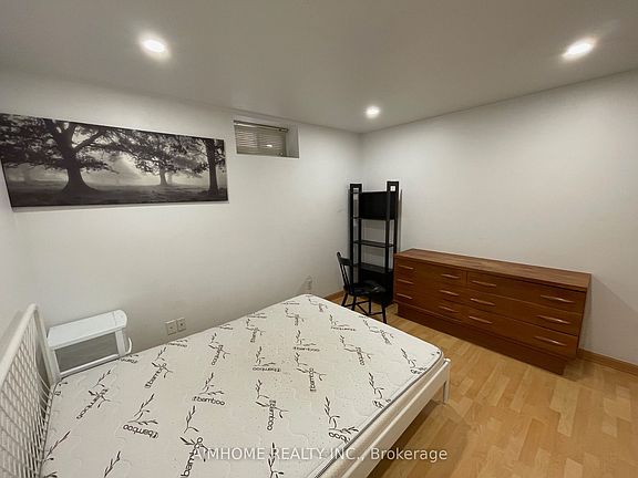 5th image of 26 Eunice Rd #Basement