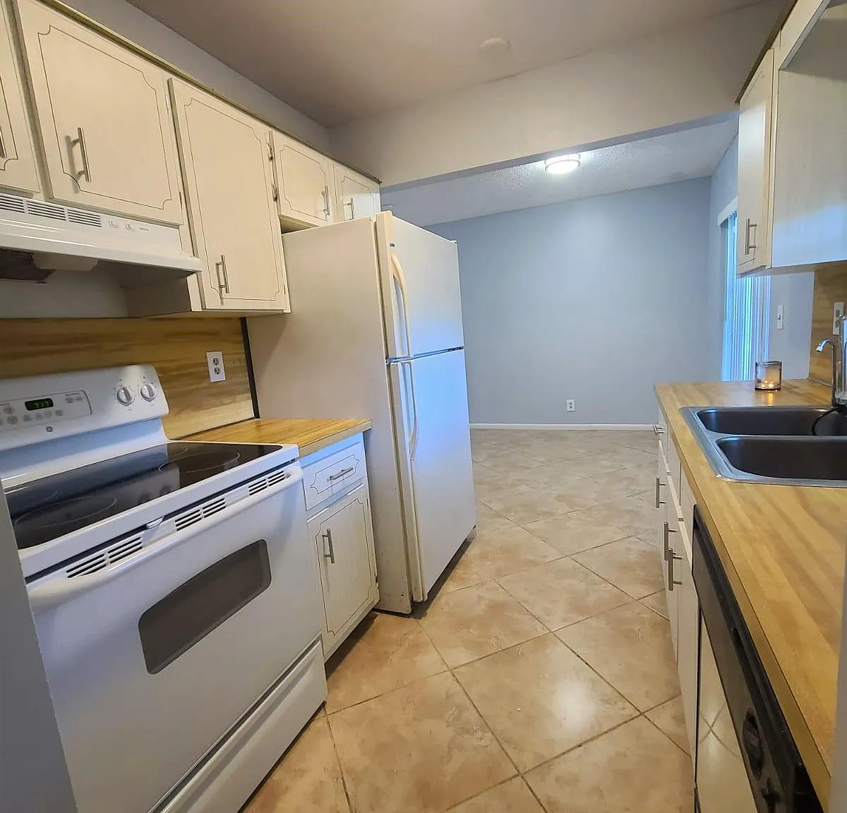 1 bed, 1.5 bath, 730 sqft, $1,500 — Photo 4