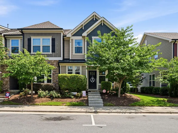 1721 Shady Oaks Dr, Wendell, NC 27591
